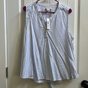 Brand new ariat sleeveless top